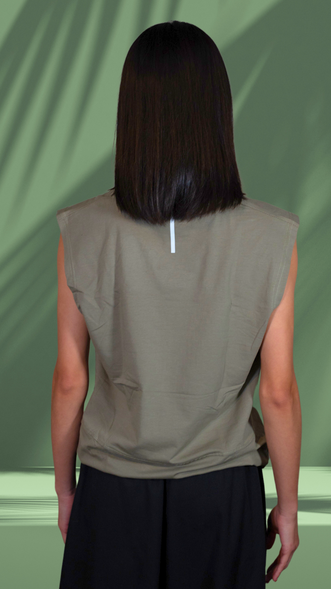 Singlet Drop Tank Top 02