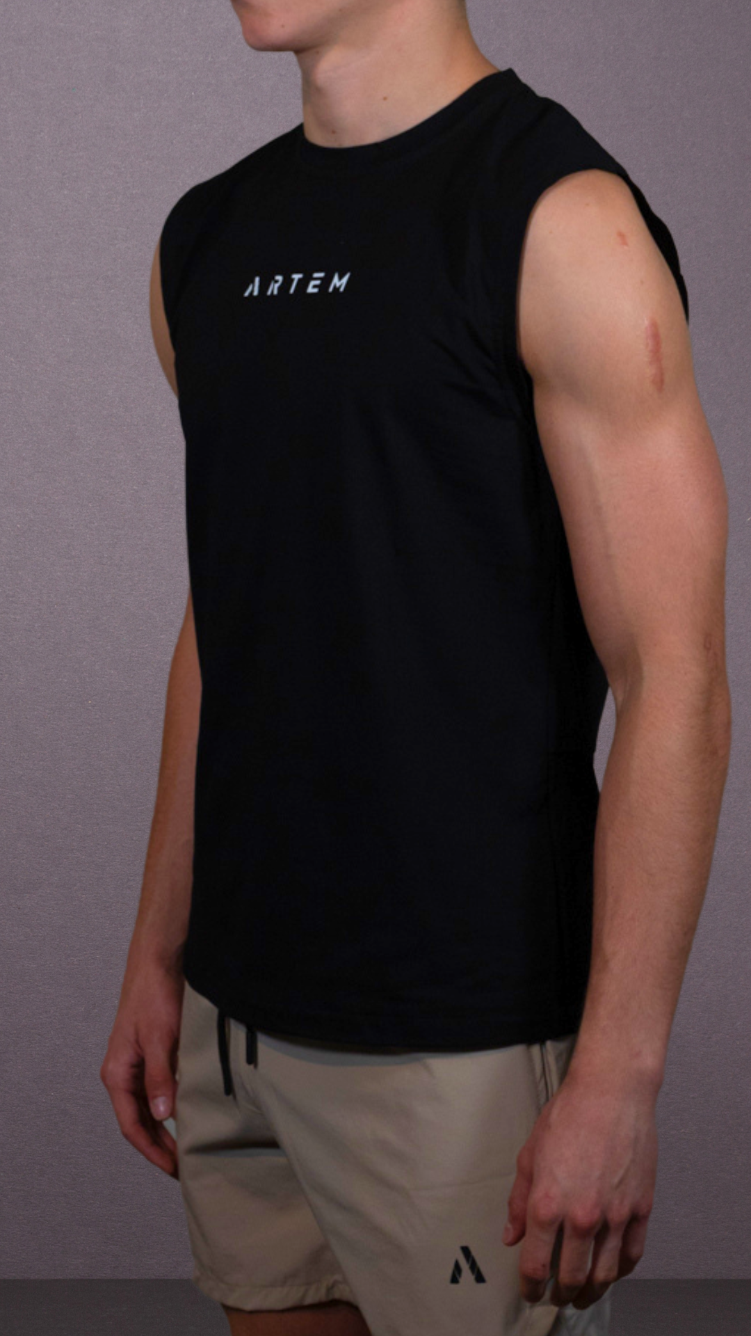 Singlet Drop Tank Top 02